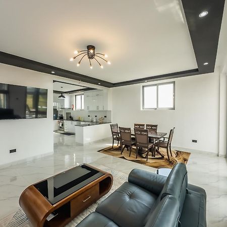 Avian Court Penthouse Aparthotel Naivasha Eksteriør bilde